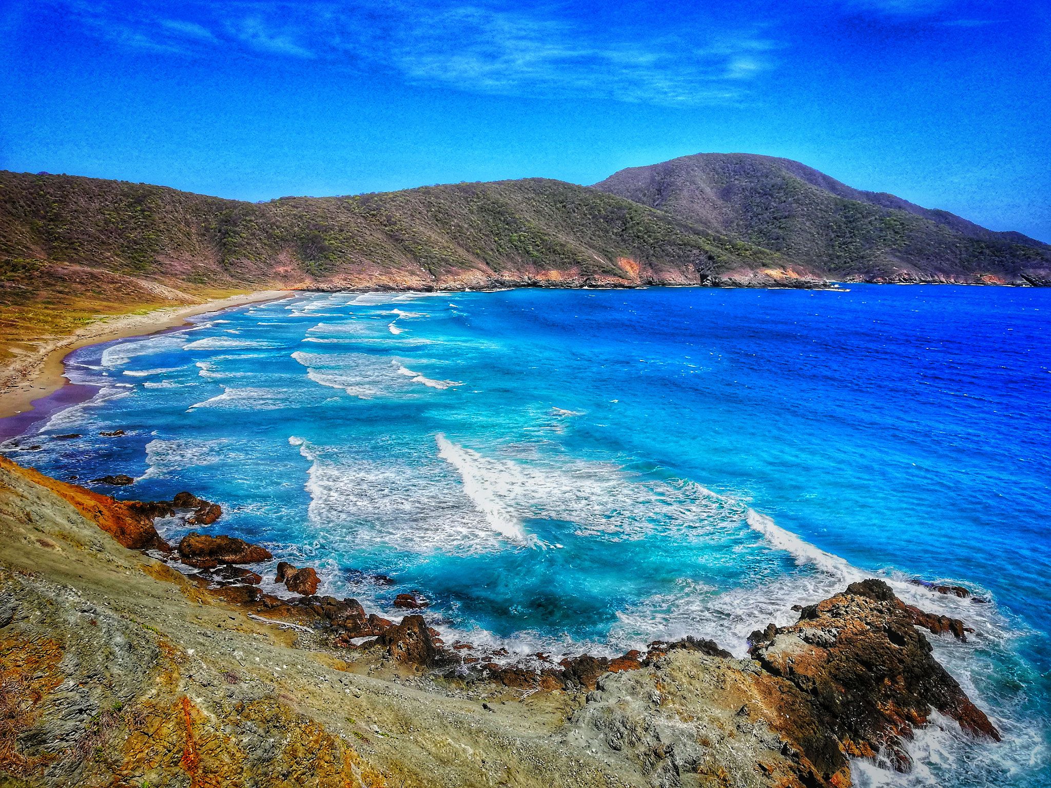 Mejores épocas para surfear en El Salvador: disfruta de olas todo el año-2