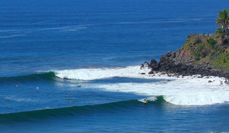 Edad mínima para surfear en El Salvador: ¿Cuándo empezar a competir?-1