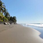 Playas en El Salvador para principiantes sin habilidades de natación avanzadas