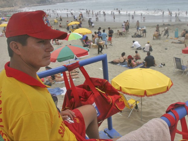 Seguridad al surfear en playas de El Salvador: ¿preocupación válida?-1
